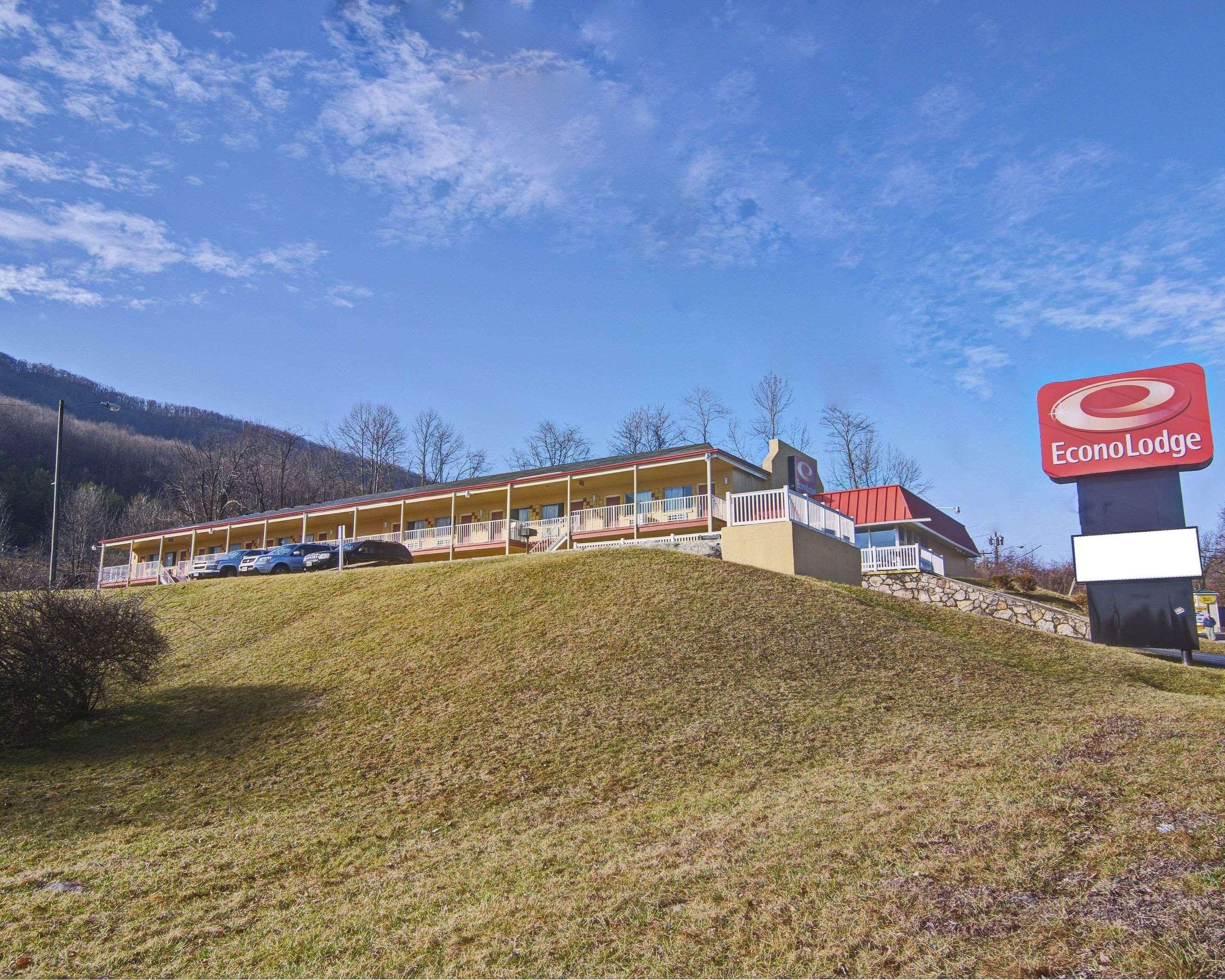 Econo Lodge Near Bluefield College Exteriör bild