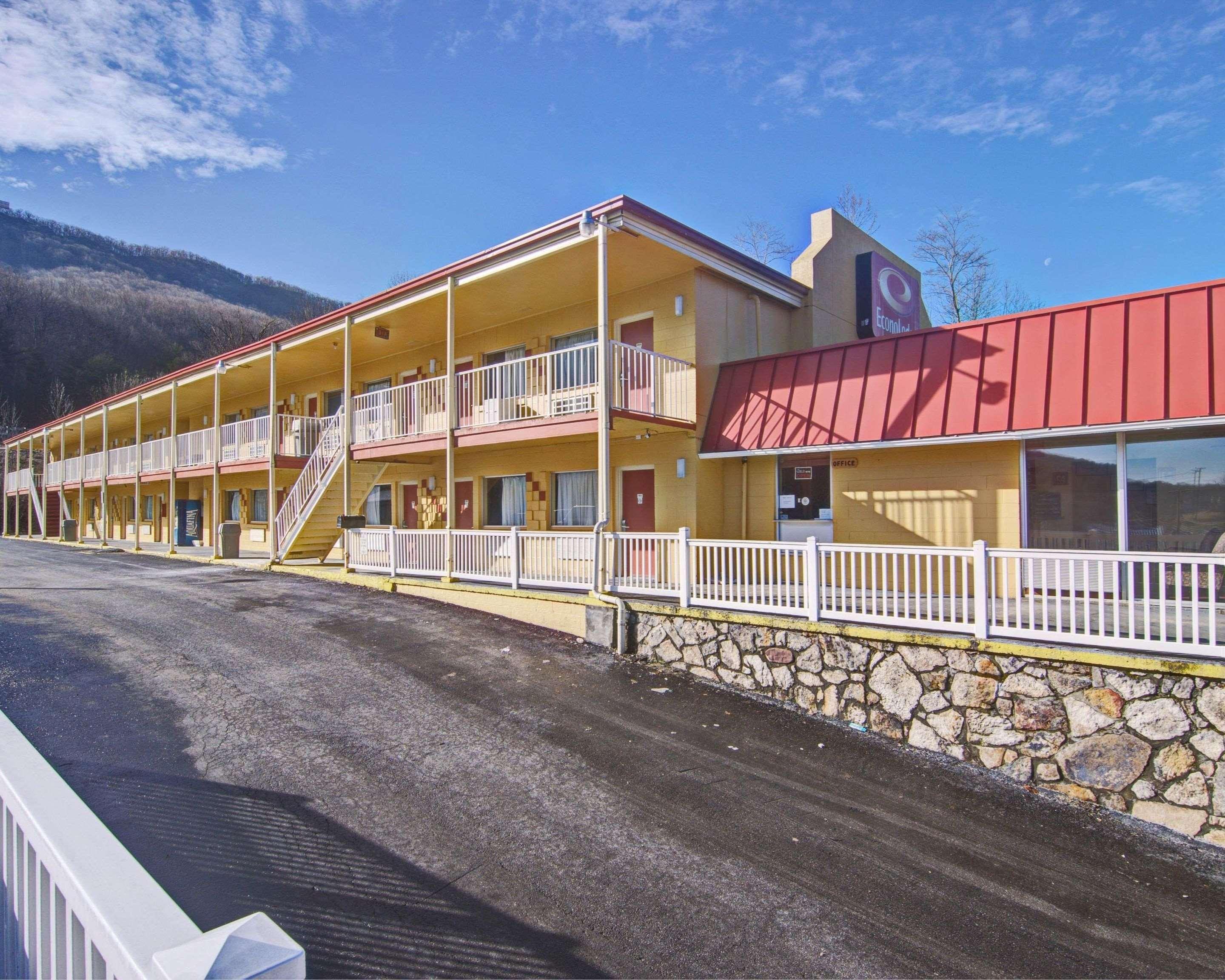 Econo Lodge Near Bluefield College Exteriör bild